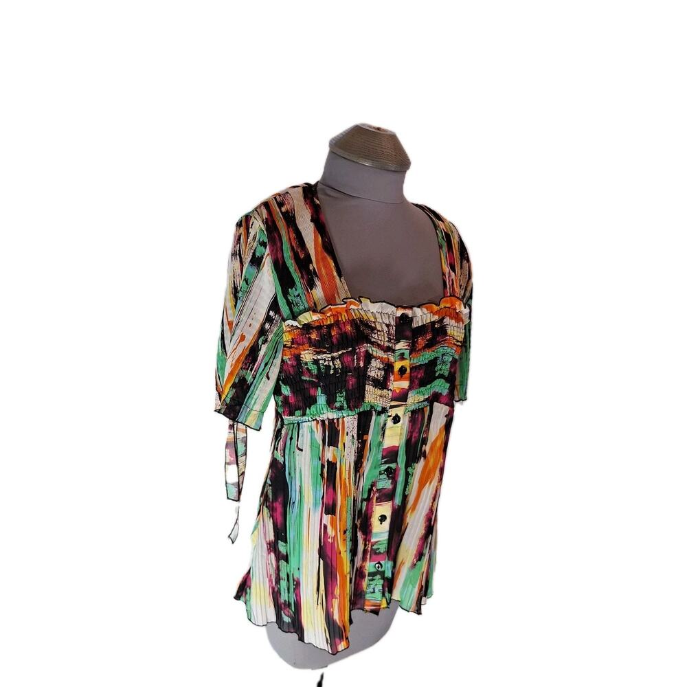 Alberto Makali Vtg Size L Semi-Sheer Short Sleeve blouse